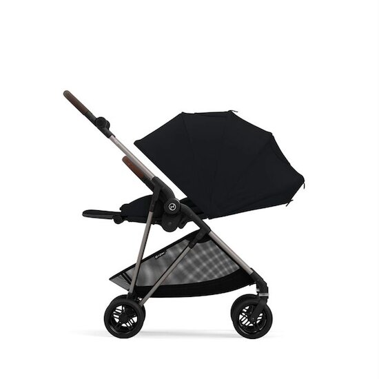 Poussette Melio 4   Magic Black - Châssis Silver Taupe        de               CYBEX