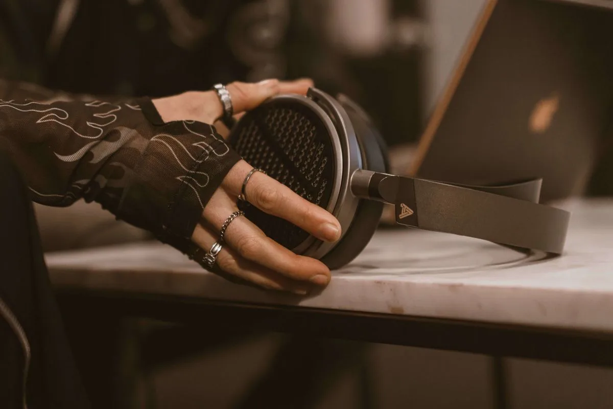 Audeze MM-100 Casques hi-fi
