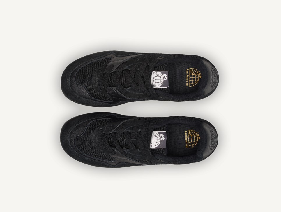 Last Resort AB CM002 Lo Black Black 7.5 US / 40 EU