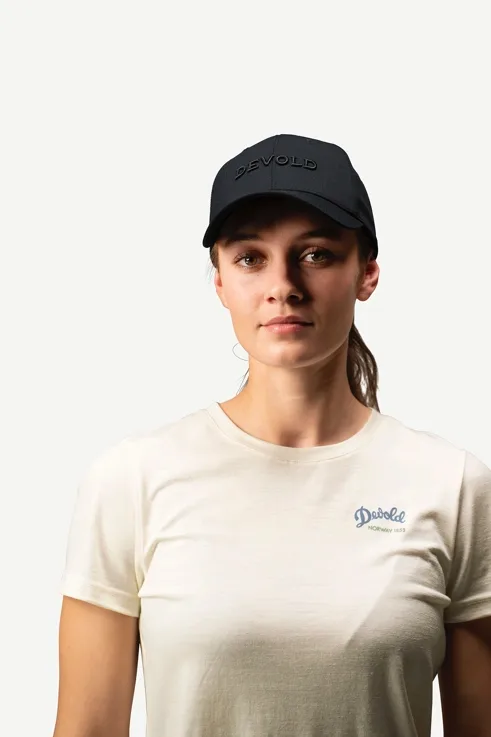 Devold Trollkyrkja Woolshell Cap Caviar