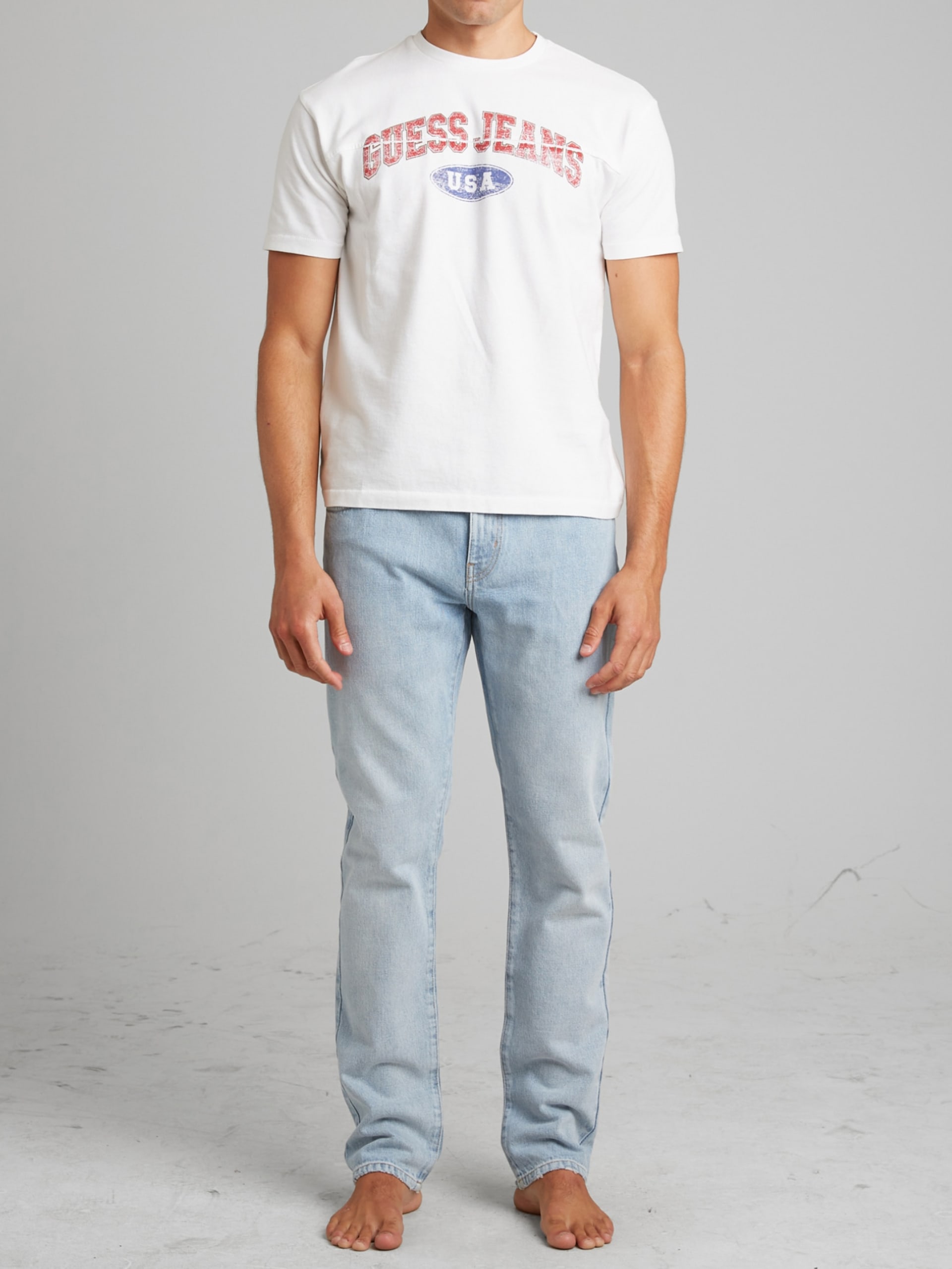 Camiseta com logo