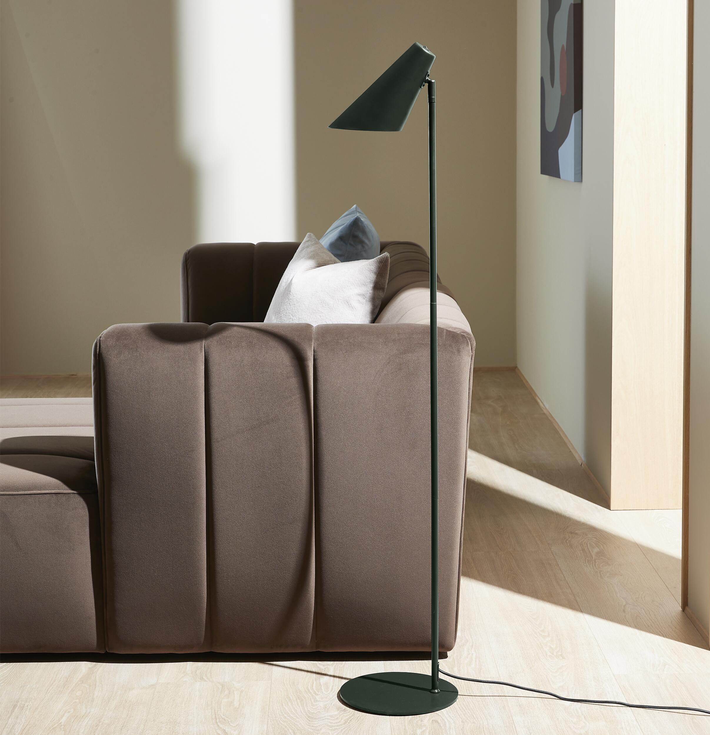 Cale Gulvlampe 135 x 25 cm