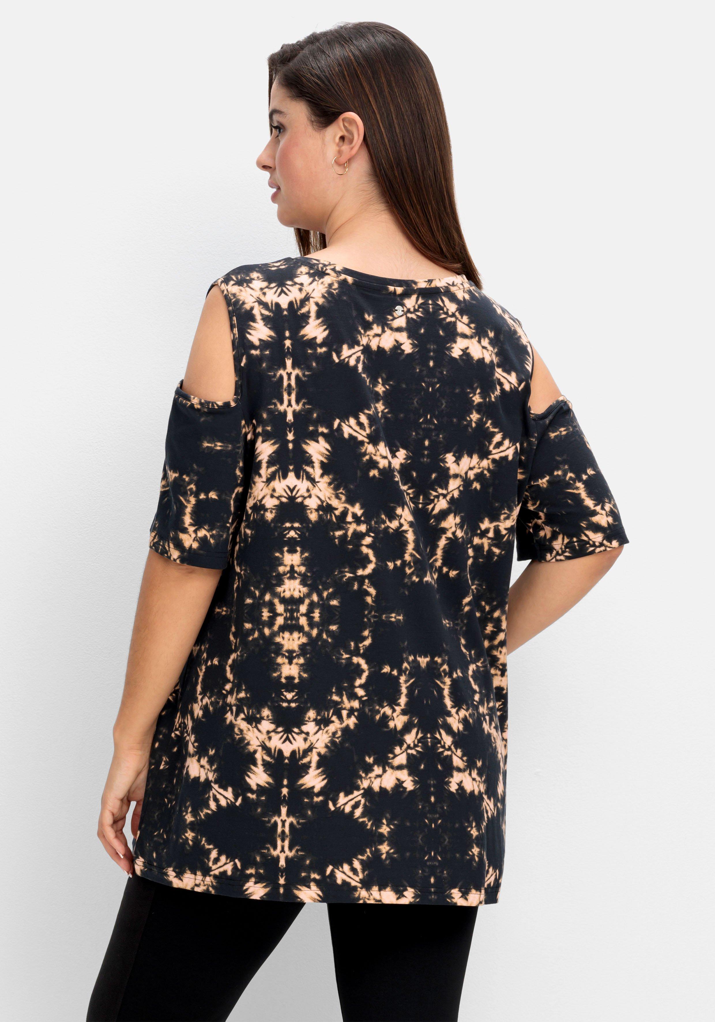 Batik-Shirt mit Cut-outs an der Schulter