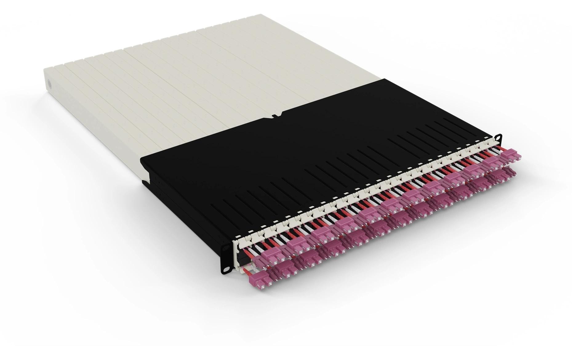 patchbox.one / 30RU / MM LC – SC, OM4, Duplex, 1.8 m<br>All-in-One Lösung für Ordnung im Netzwerkschrank