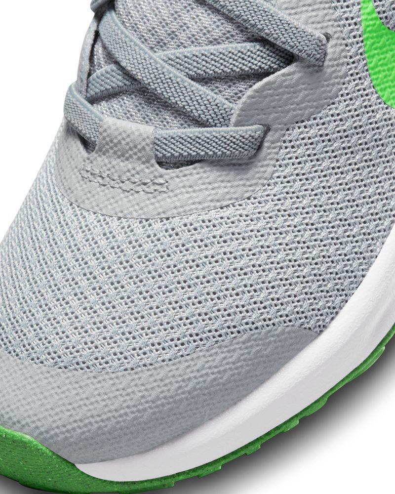Chaussures Nike Revolution 6 Gris & Vert pour enfant