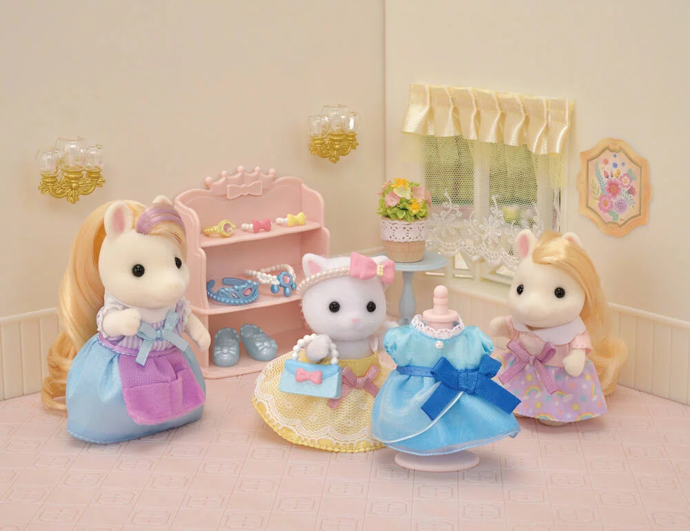 FIGURINE - LA FILLE CHAT PERSAN ET SA PANOPLIE DE PRINCESSE - SYLVANIAN PERSONNAGE ET TENUES