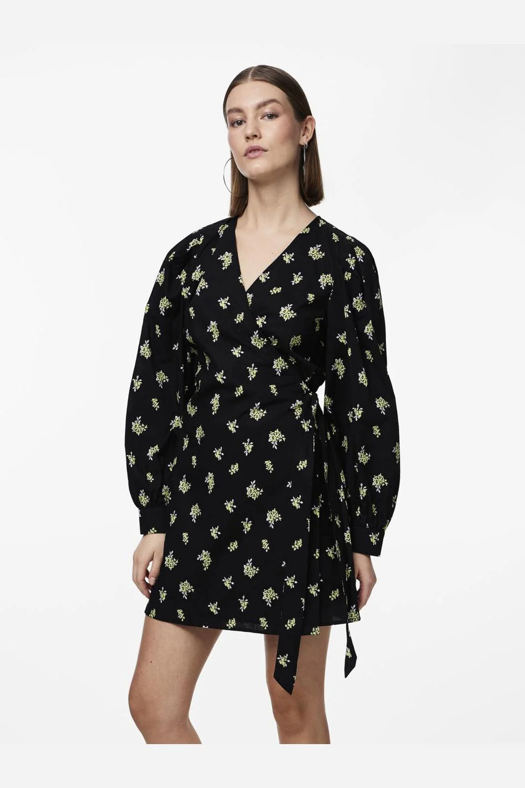Pieces Pcliva Ls Wrap Dress