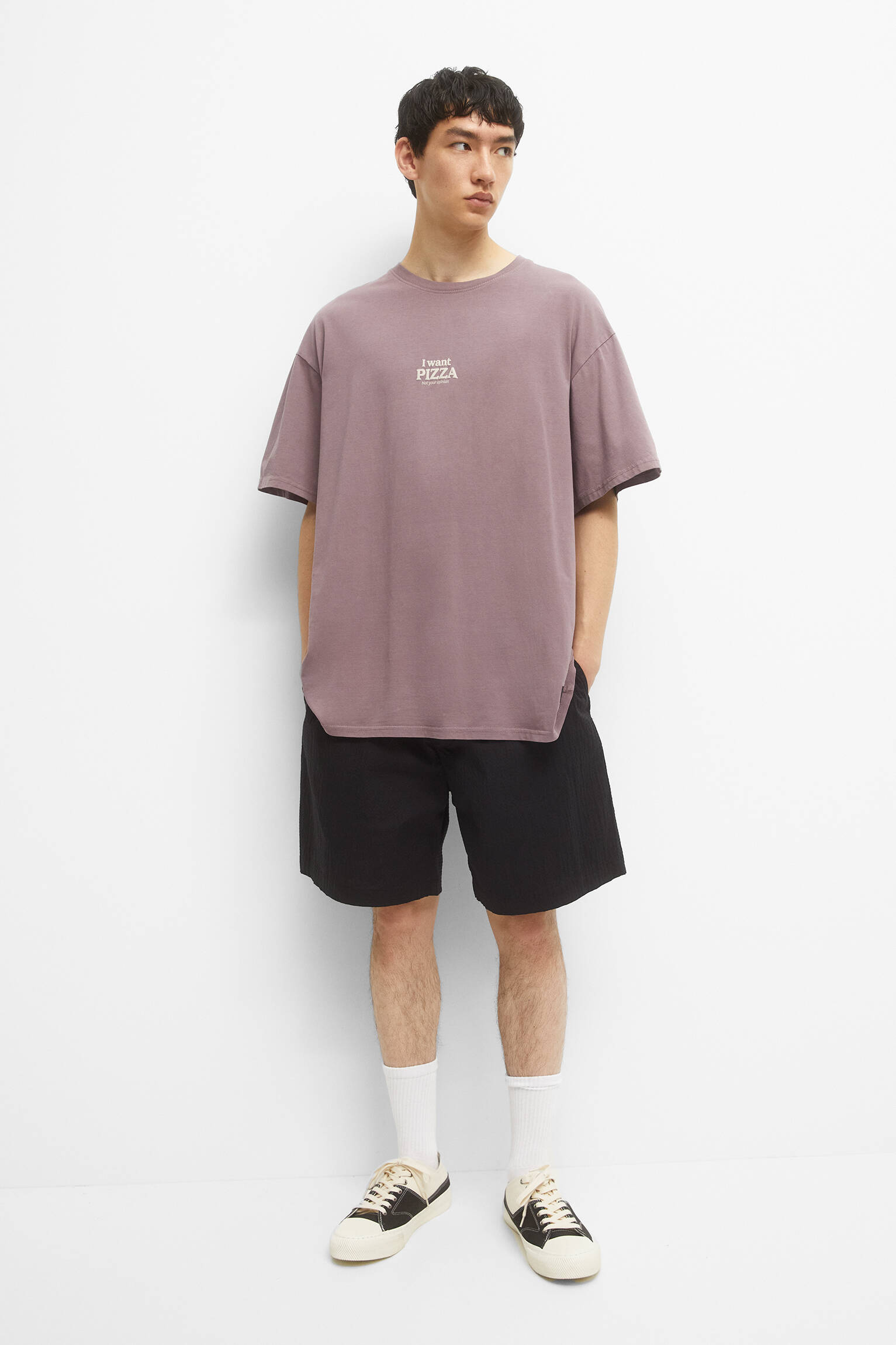 CAMISETA DE MANGA CURTA TINGIDA EM PEÇA - ROXA