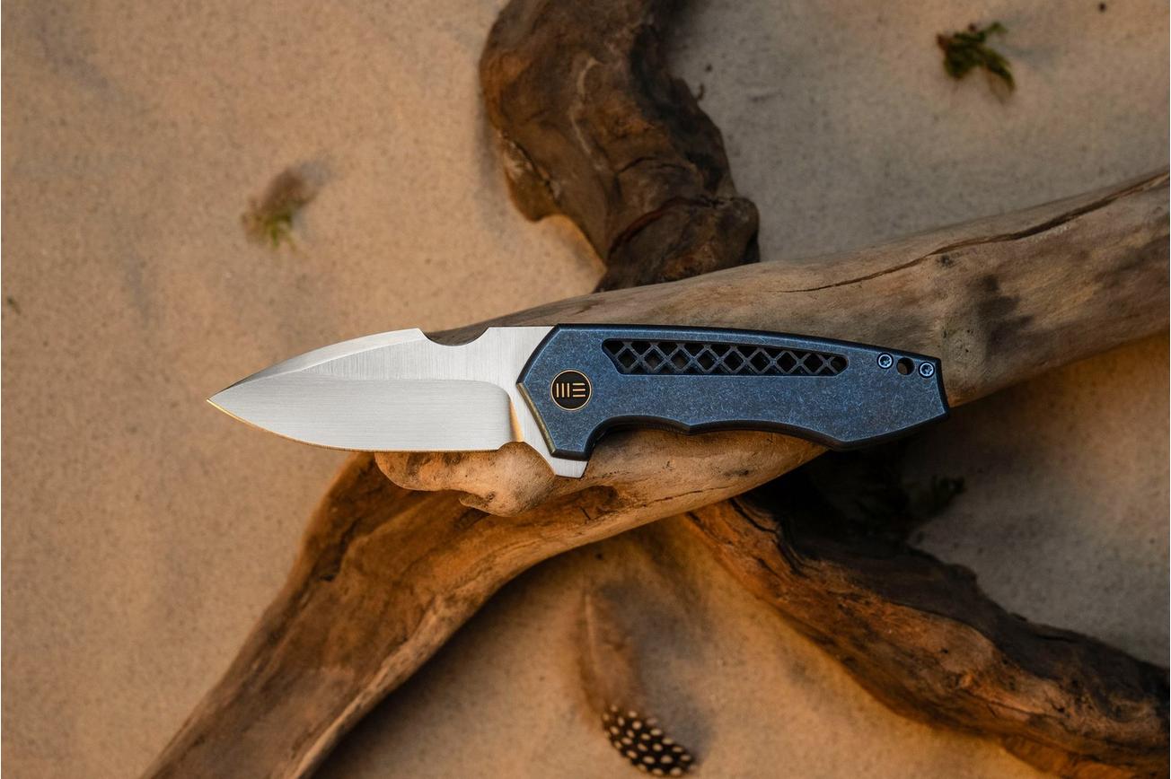 WE Knife Harpen WE23019-2 Blue Titanium, zakmes, Michael Burch design