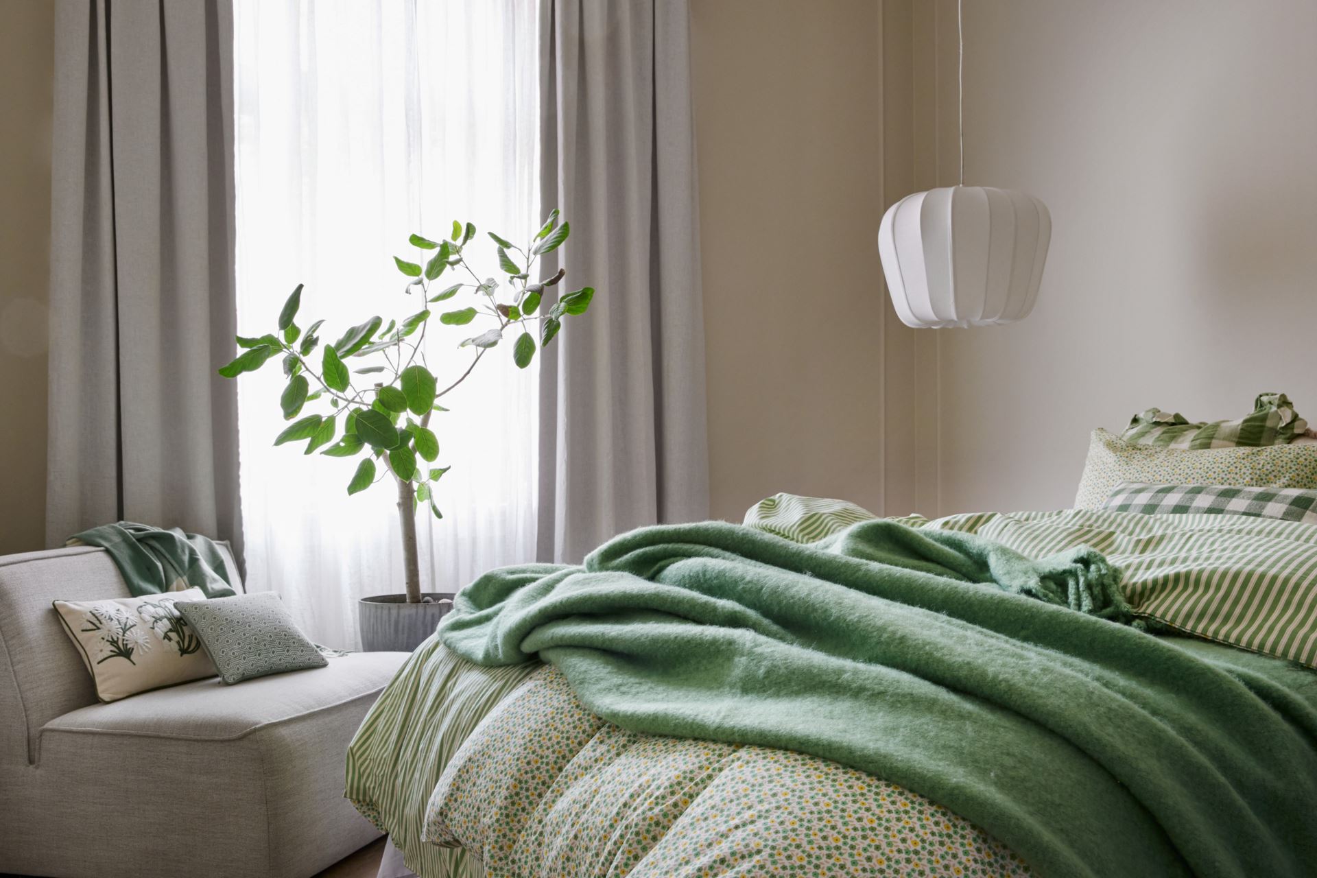 Gardin khaki - 140x220 cm