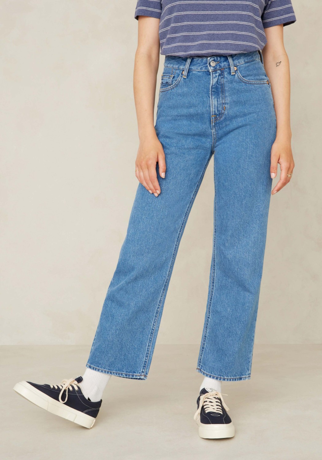 Kings Of Indigo Jeans Liora Cropped Clean Holo Mid Vintage