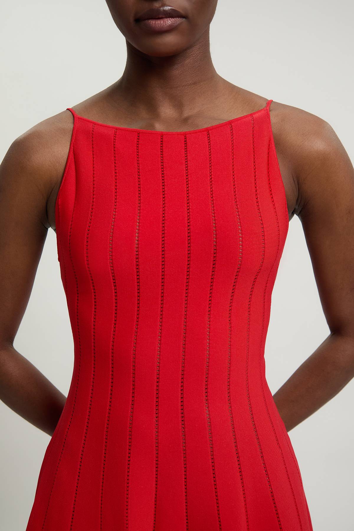 KarenMillen Robe mini Flippy en maille à détails transparents en mélange de viscose