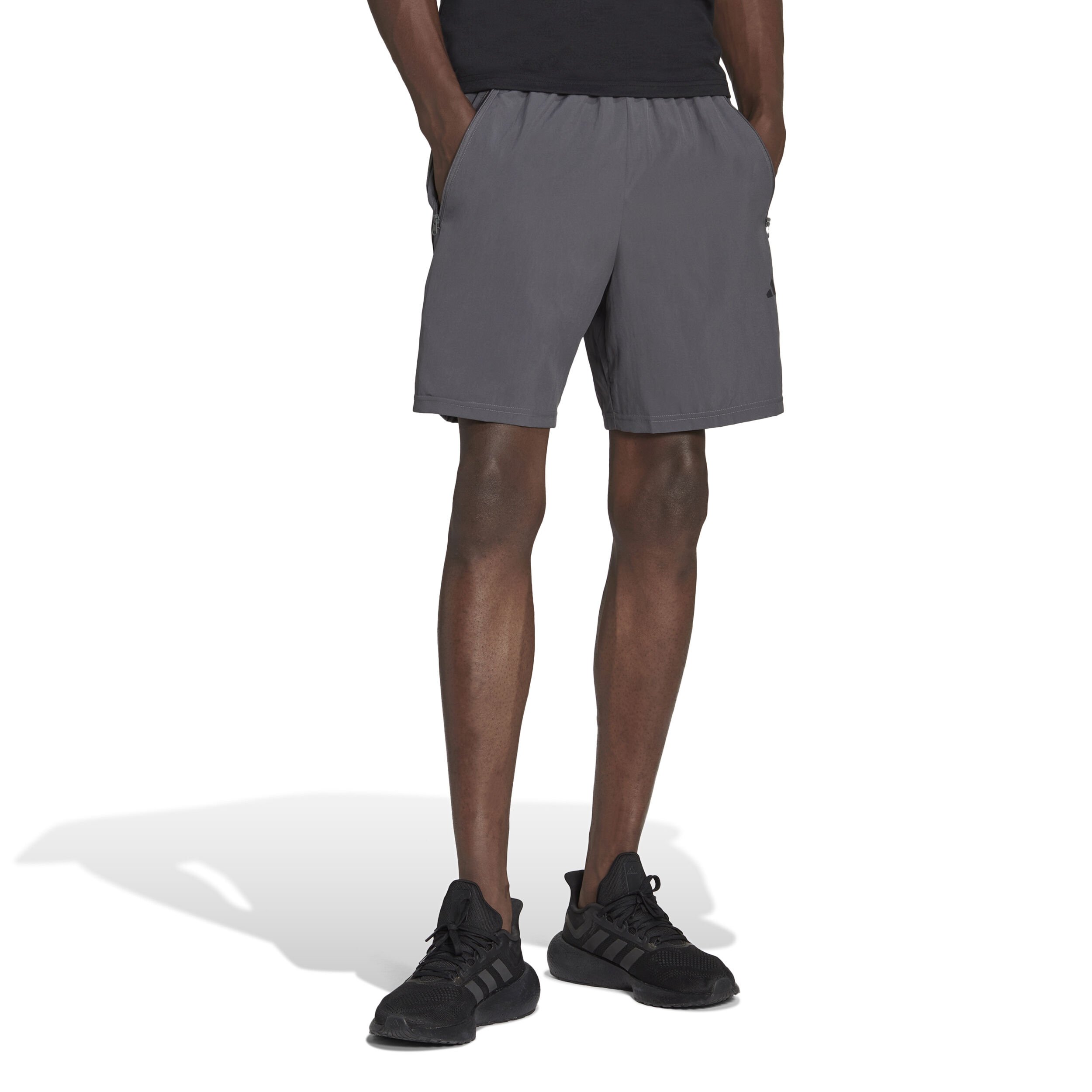 adidas Essentials Woven 7in Shorts Hommes - Gris
