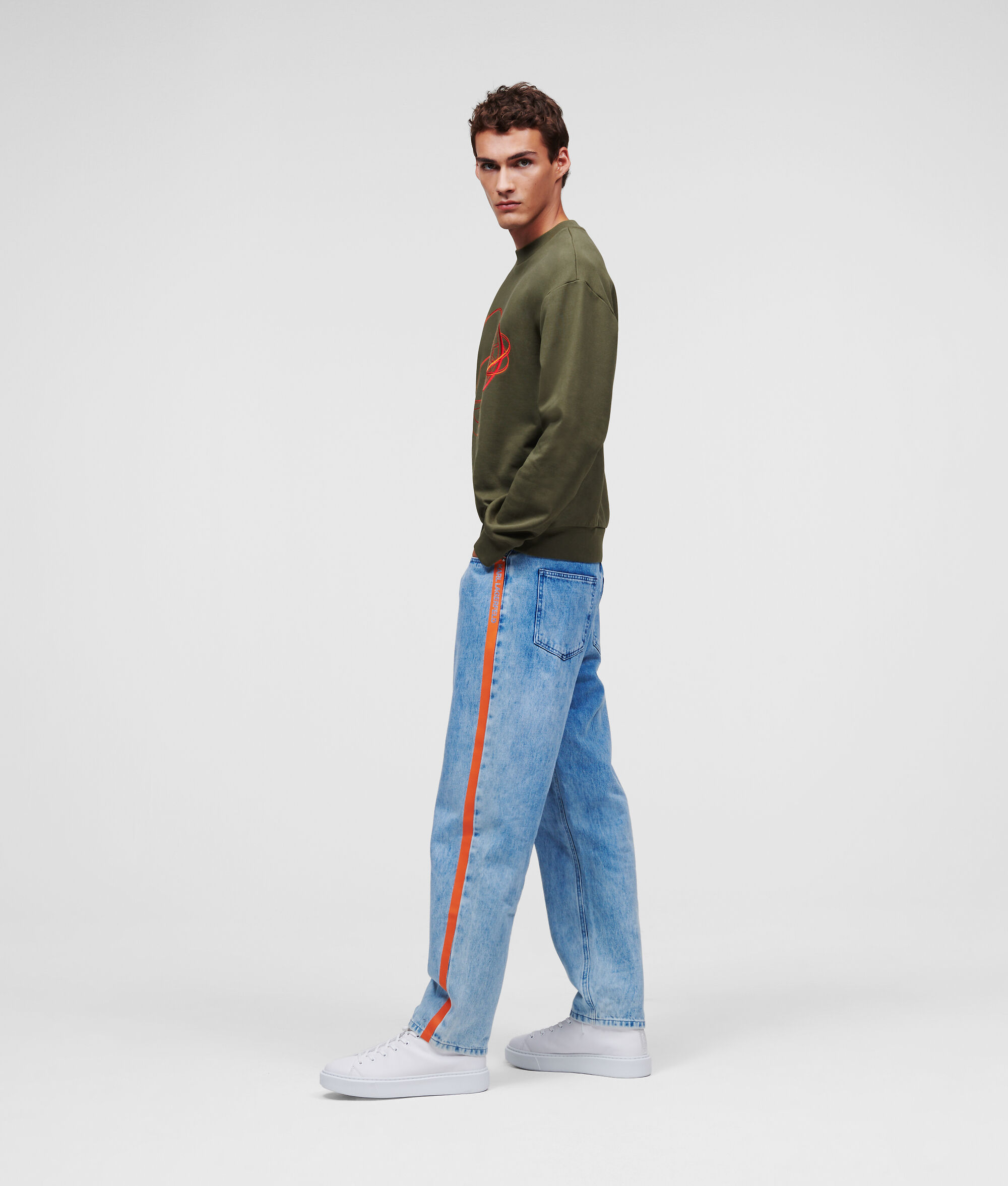 SWEAT-SHIRT COSMOS