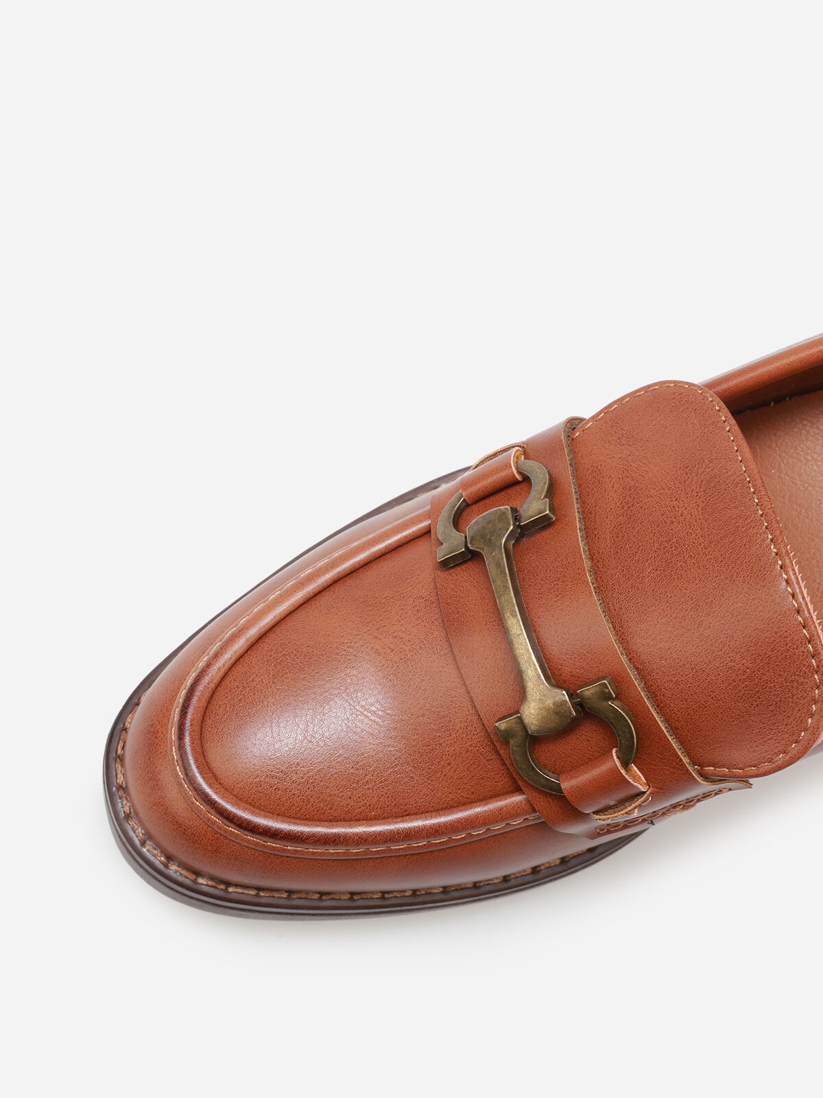 Mocassins à talon et mors métallique- Camel