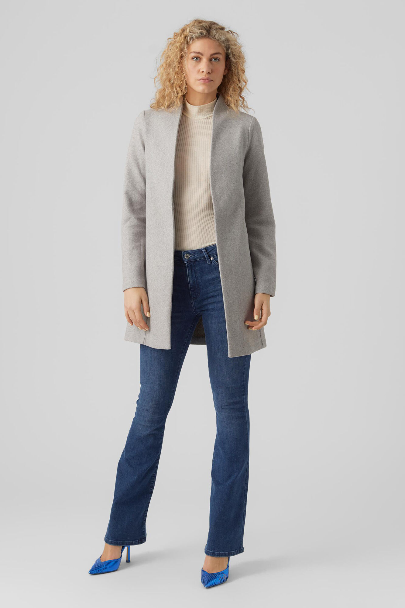 Casaco estilo blazer 3/4 - Cinza