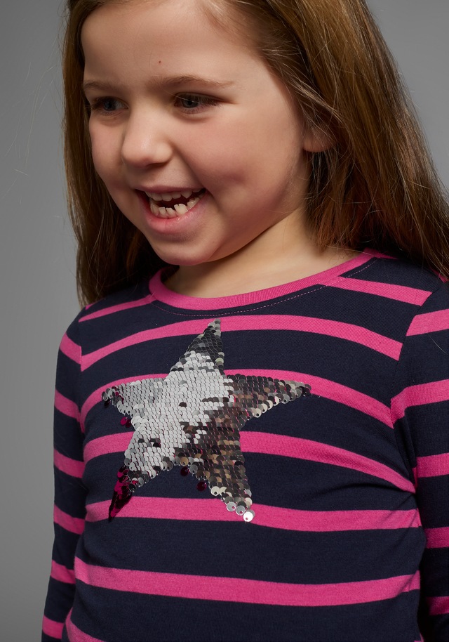 KIDSWORLD Langarmshirt »für kleine Mädchen«, langärmlig,  Basic-Passform,  mit mehrfarbigen Streifen