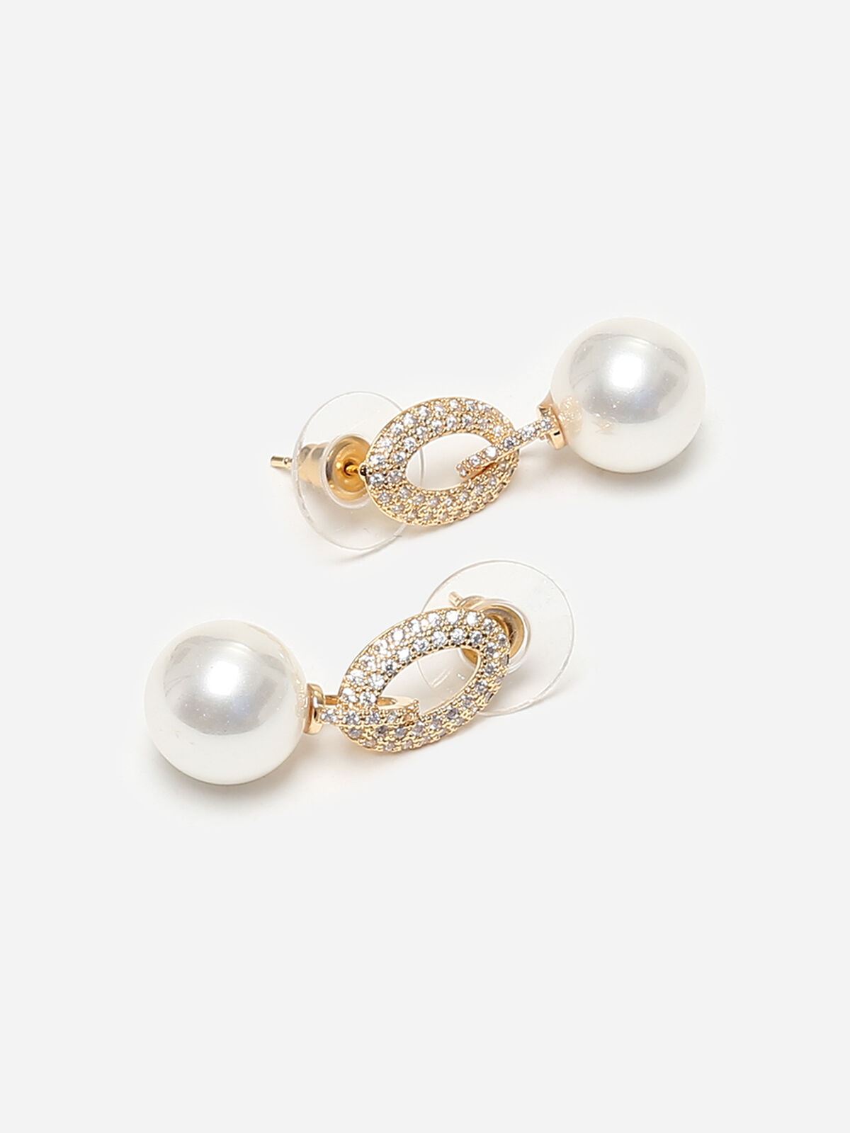 Boucles d'oreilles à strass et perles- Doré