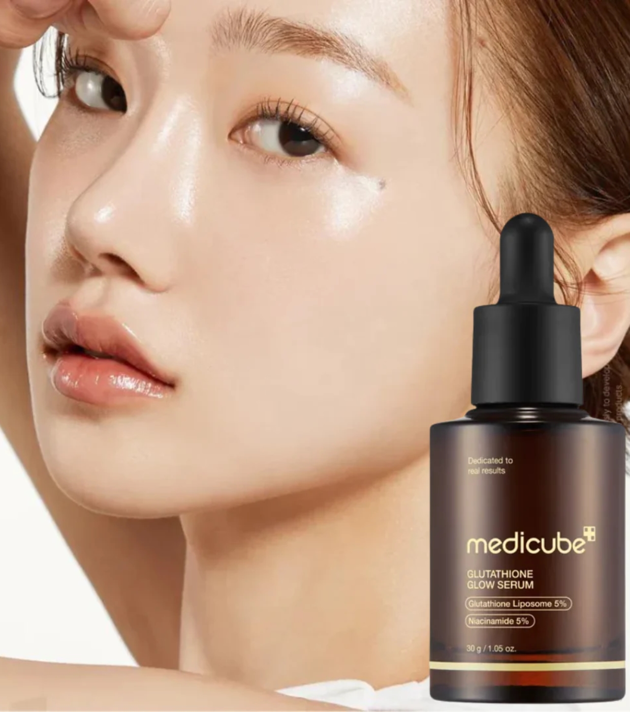 Medicube - *Age-R* - Sérum antienvelhecimento Glutathione Glow