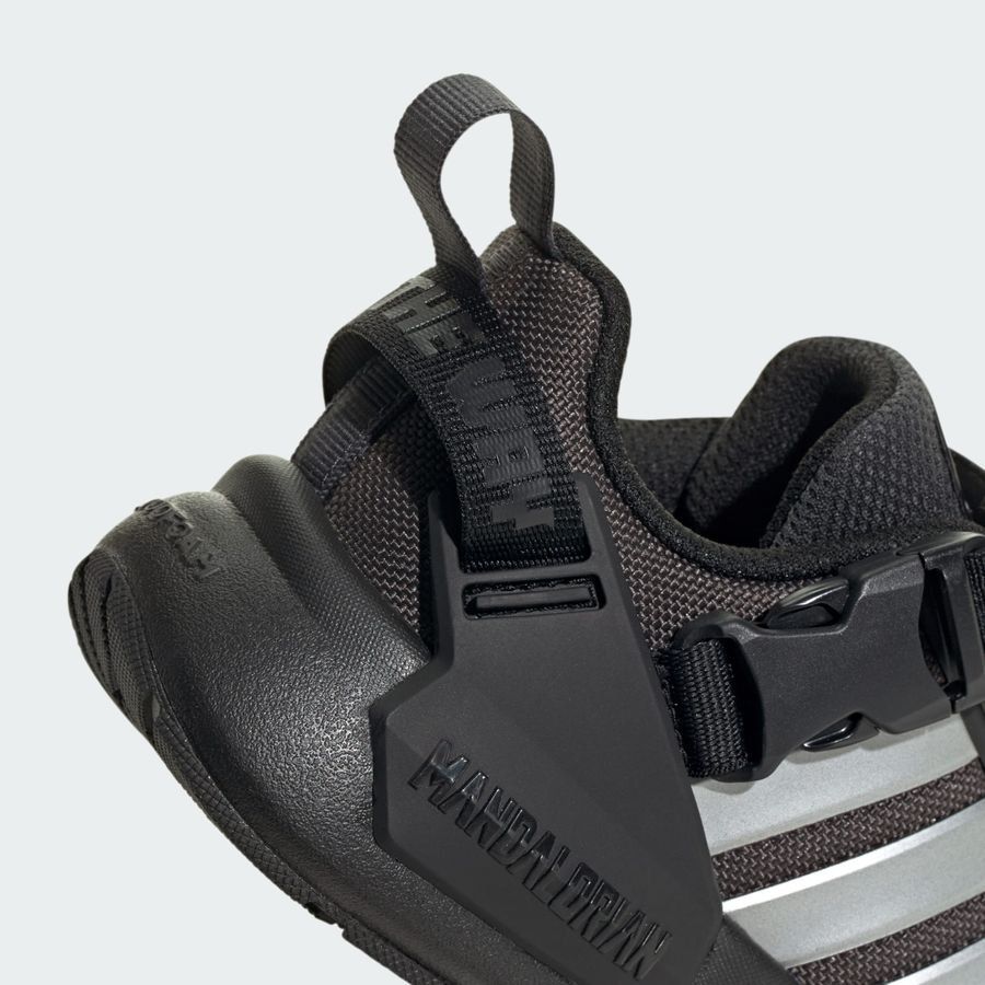 Adidas Chaussure de running adidas x Star Wars The Mandalorian™ Enfants