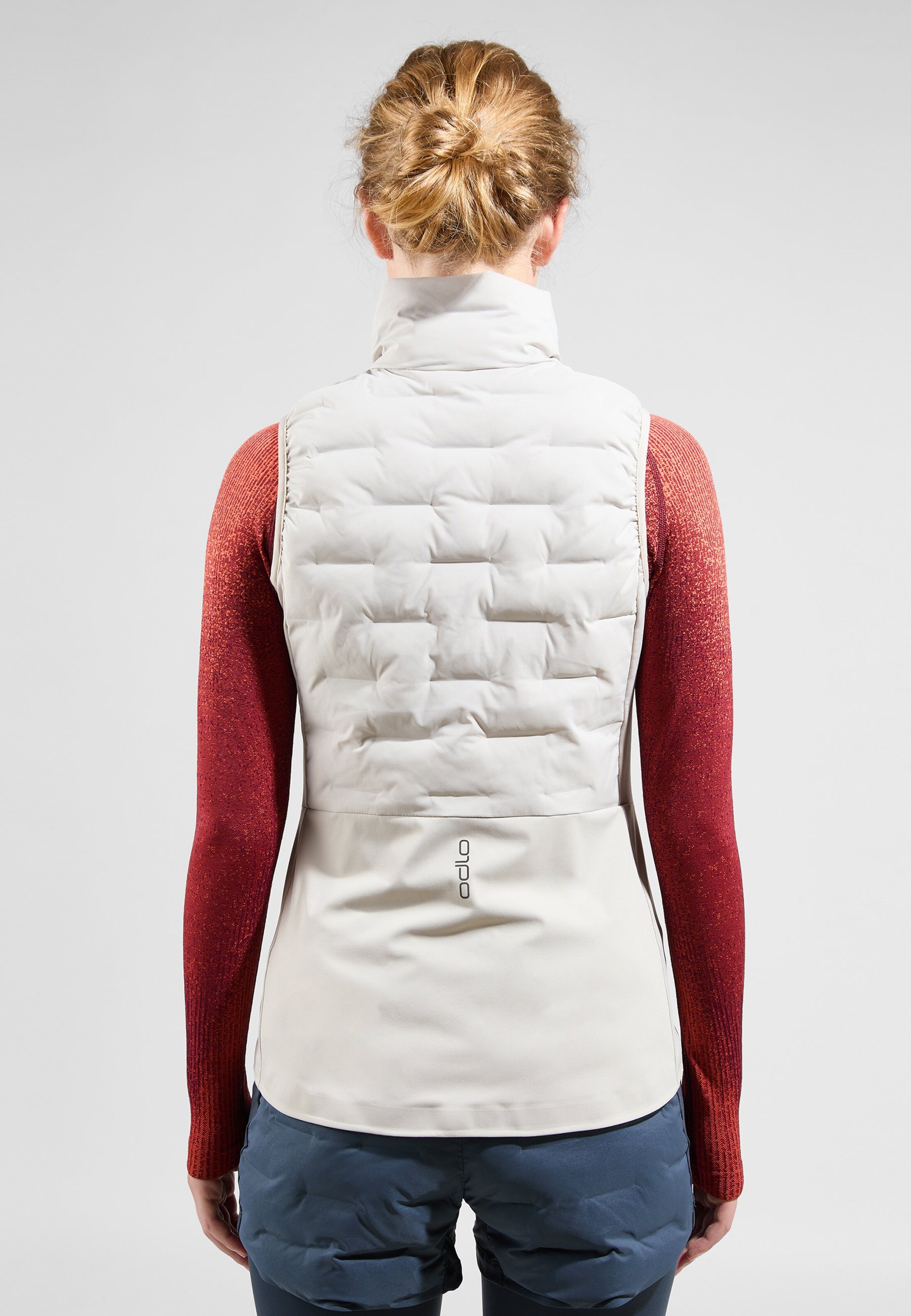 Zeroweight Insulator Laufweste in silver cloud
