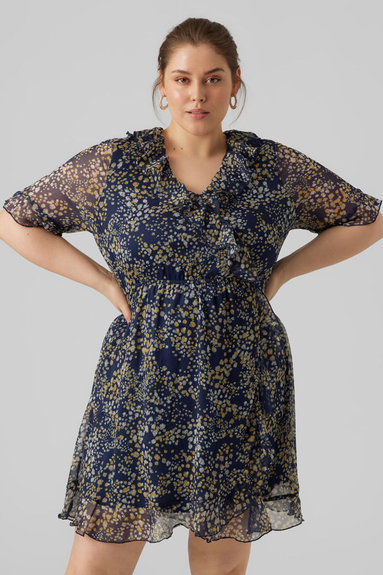 Vestido curto plus size com mangas 2/4 - Azul marinho
