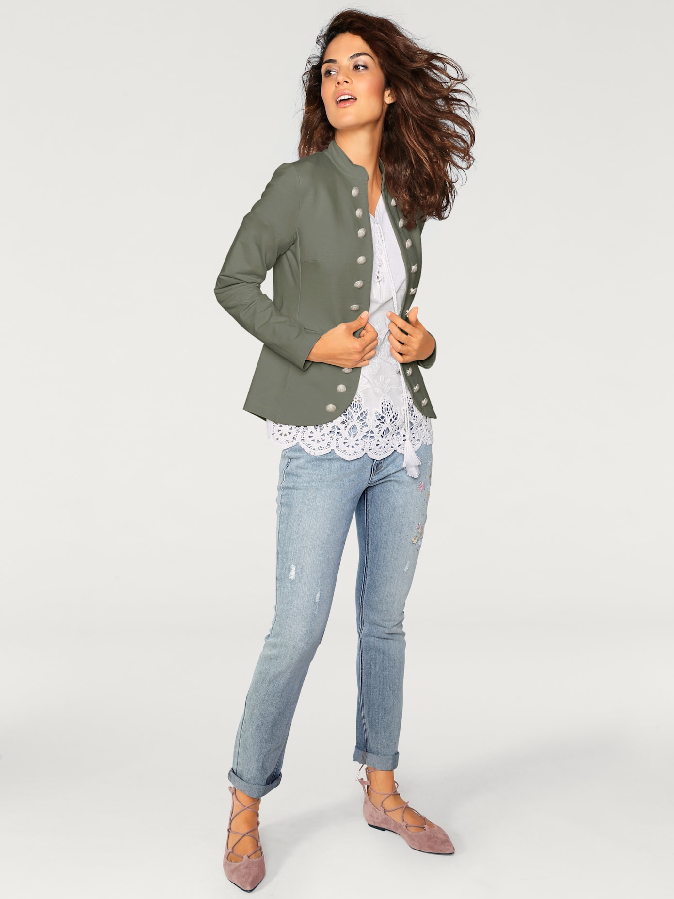 Blazer en jersey look tendance