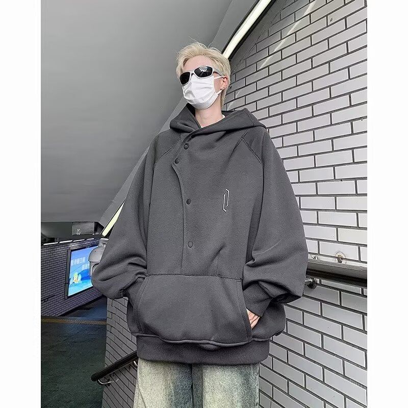 Bay Go Mall - Asymmetrische hoodie met lange mouwen en logo en knopen