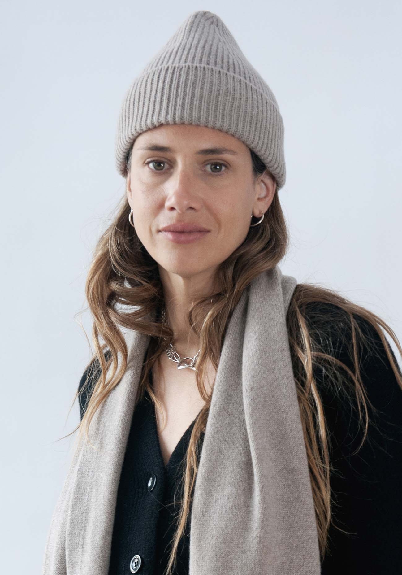 Jungle Folk Beanie Ben Cashmere Greige