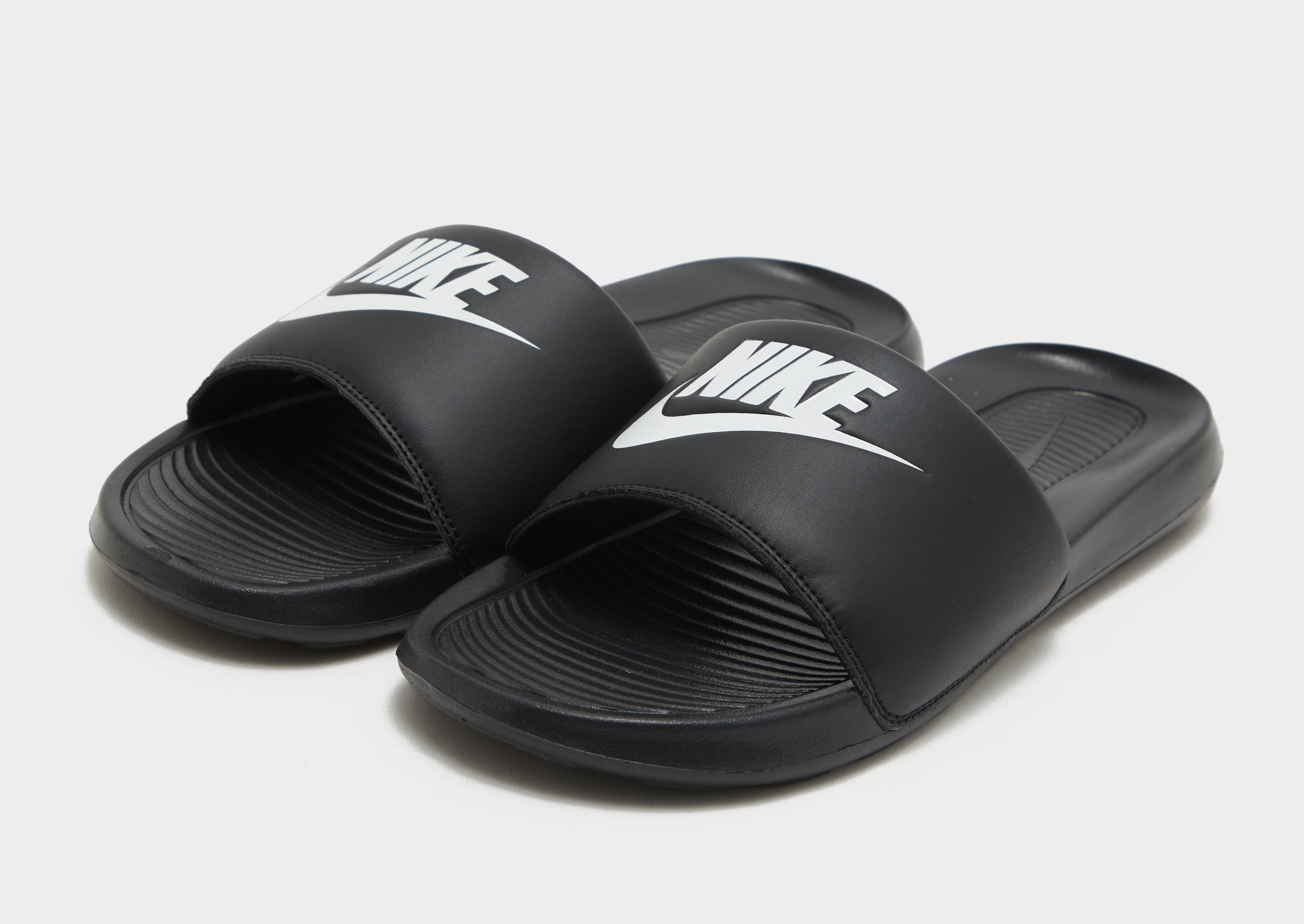 Nike Victori One Slide