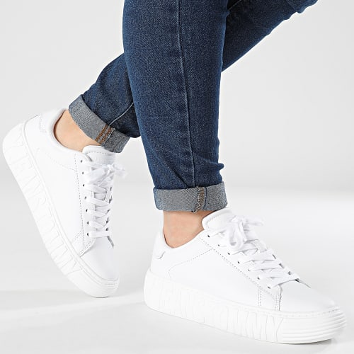 Baskets Femme Cupsole Essential 2507 Blanc