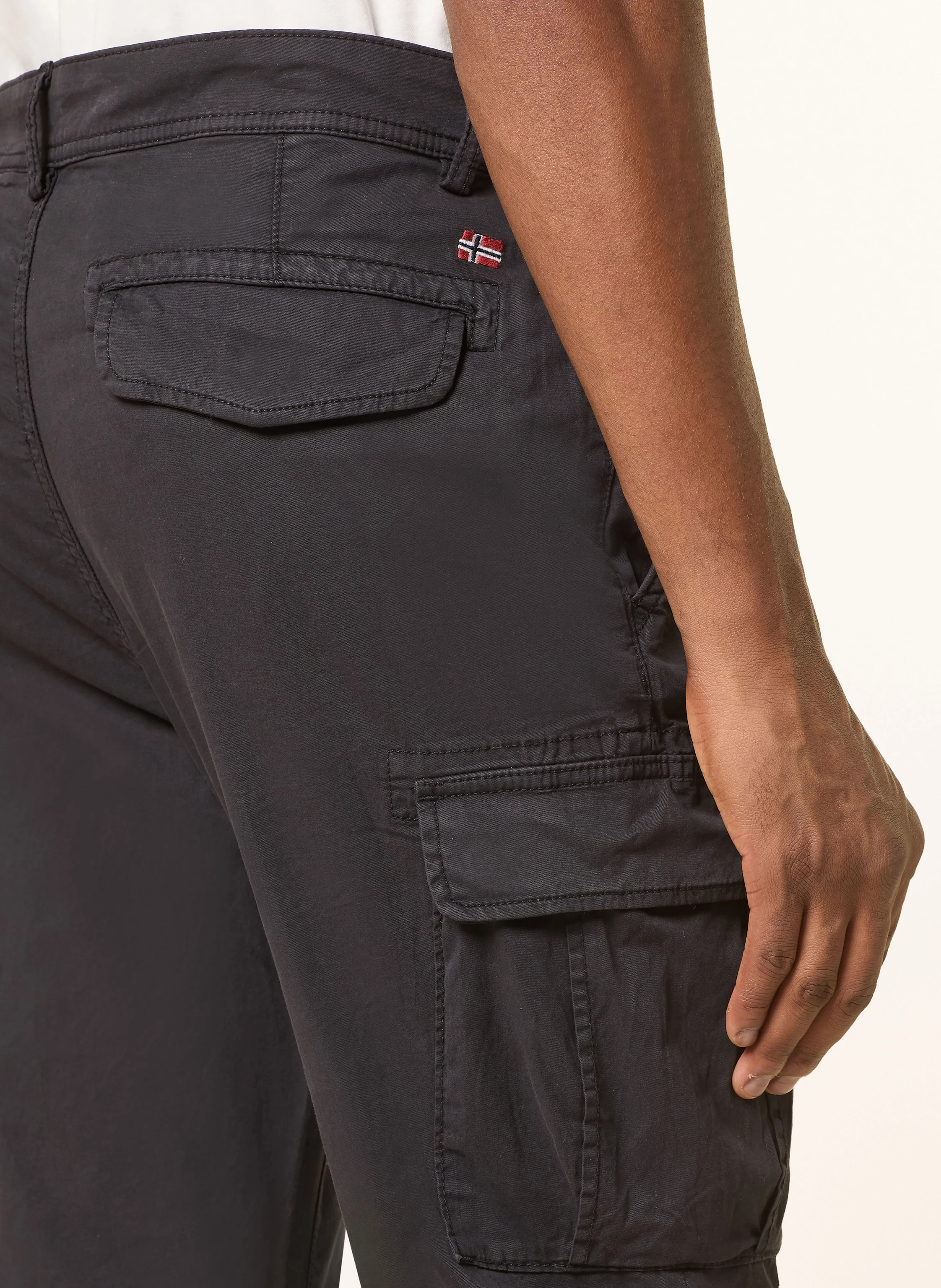 NAPAPIJRI Cargohose YASUNI Extra Slim Fit