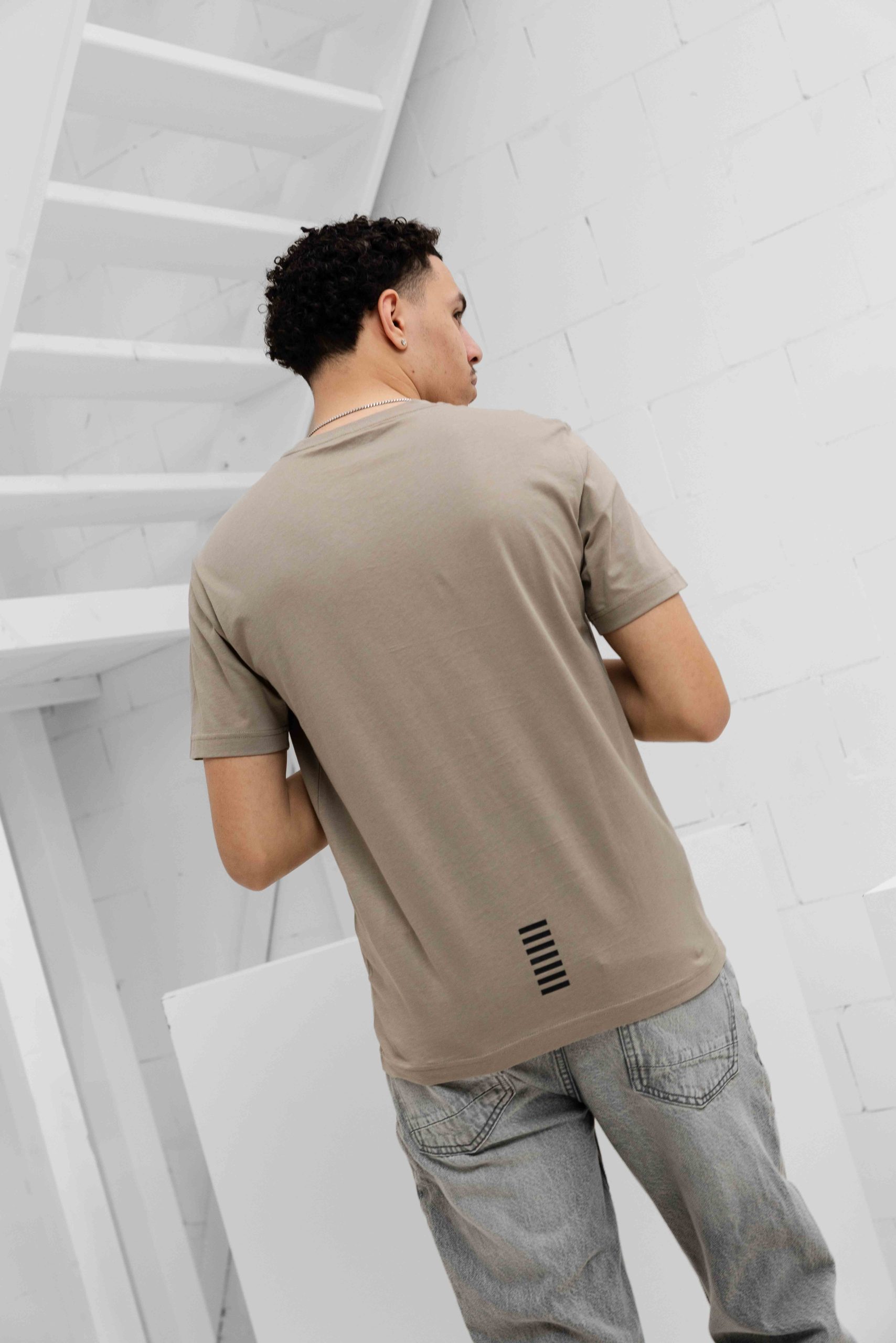 EA7 Emporio Armani 7M001327 T-Shirt Heren Beige