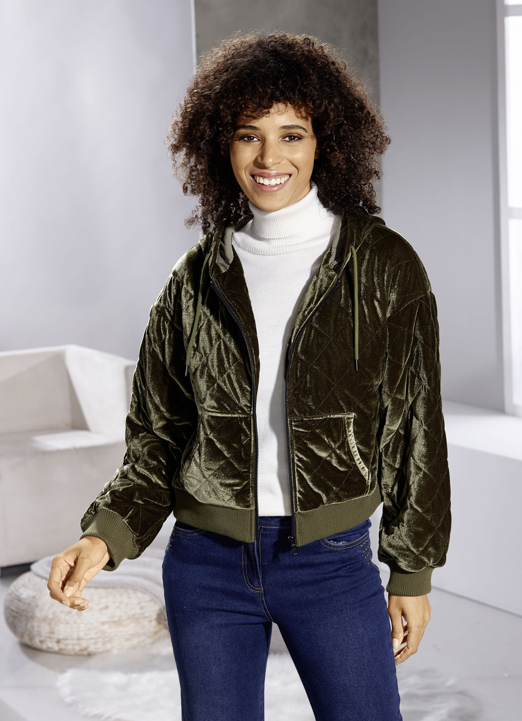Kurzjacke aus Samt