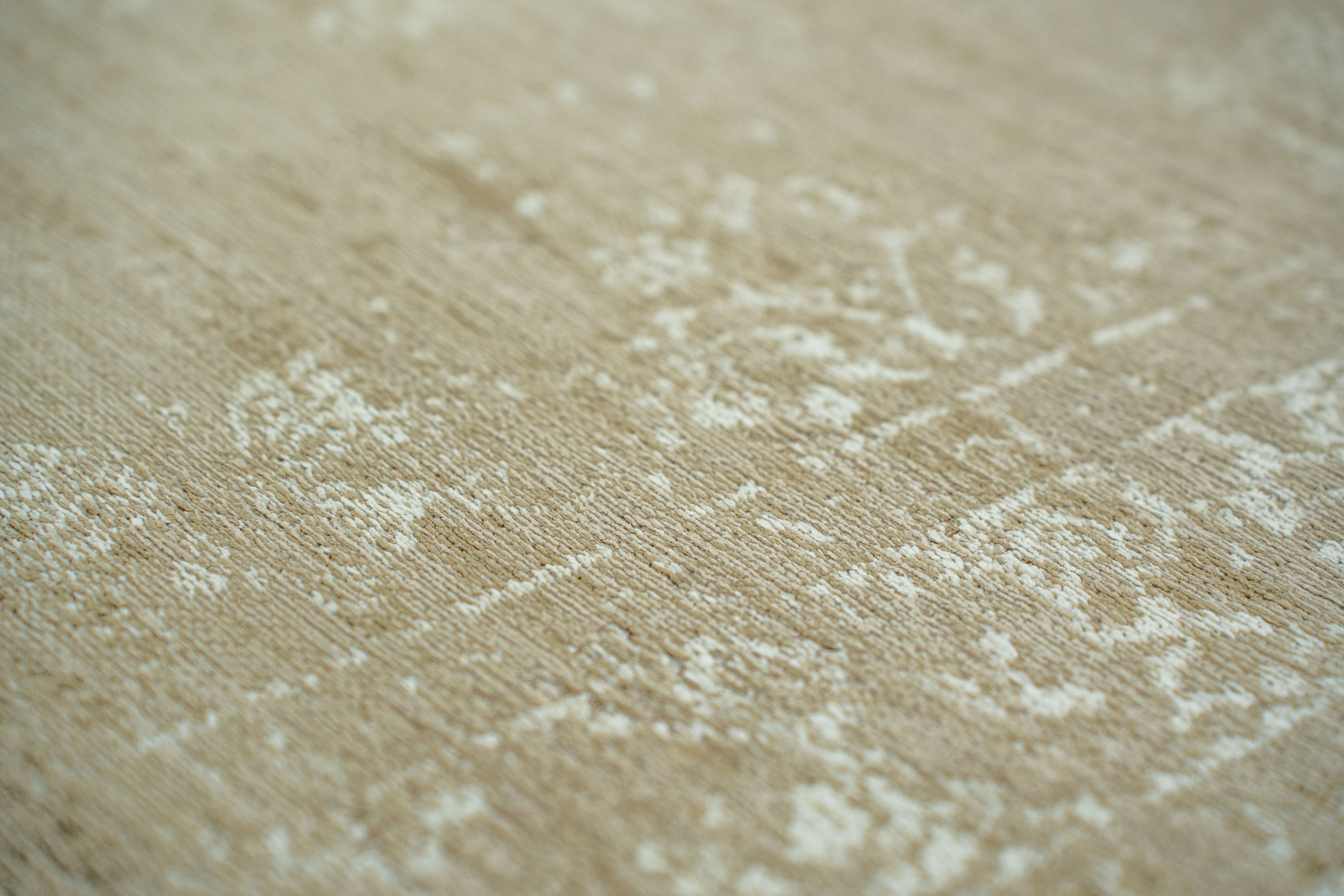 Vloerkleed Milk Curry 9672 Fading World Medallion  | Louis de Poortere