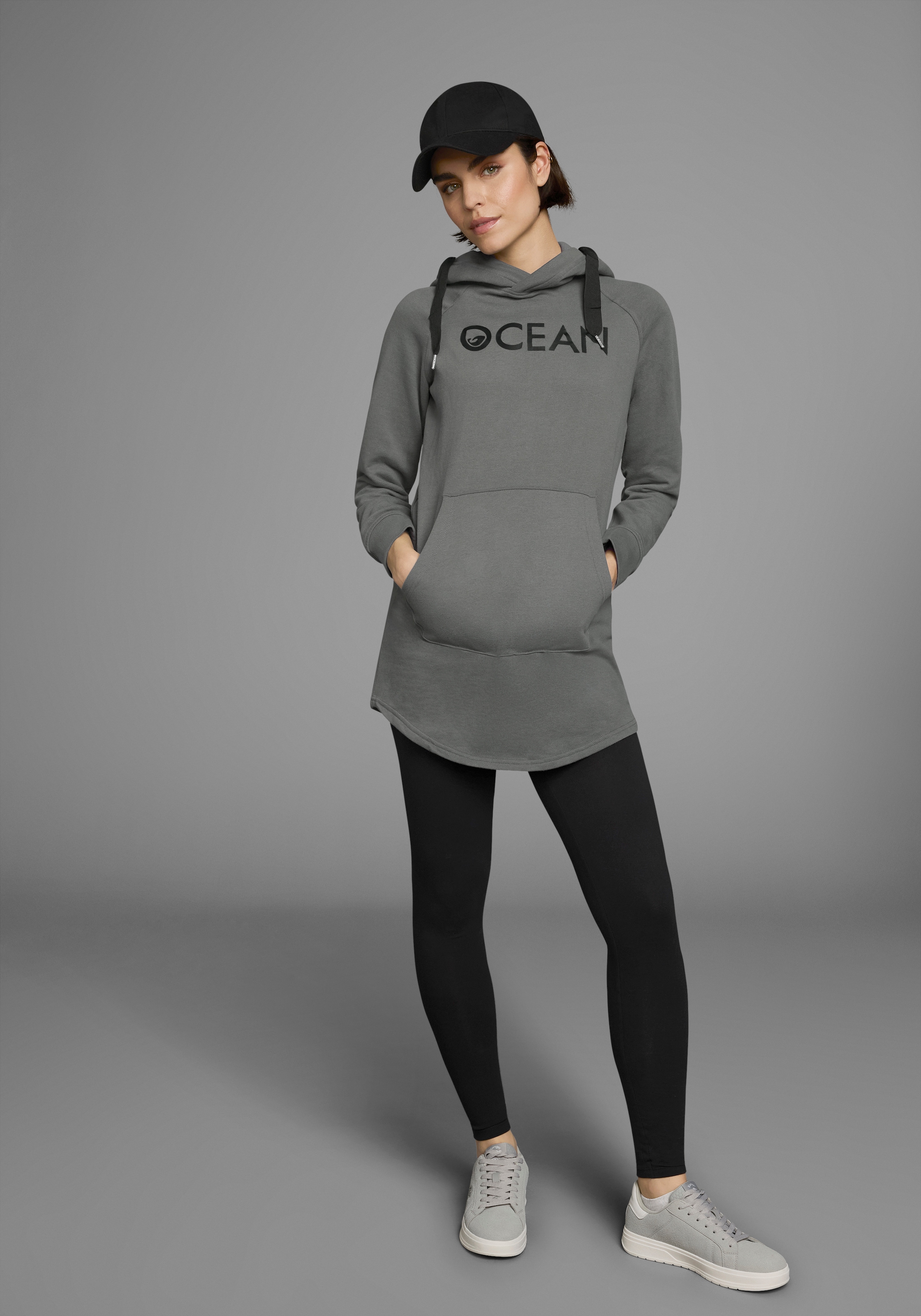 Ocean Sportswear Jogginganzug »Essentials Joggingsuit«, 2 Stk. Extralanges Kapuzensweatshirt & Leggings im 2‑teiligen Set