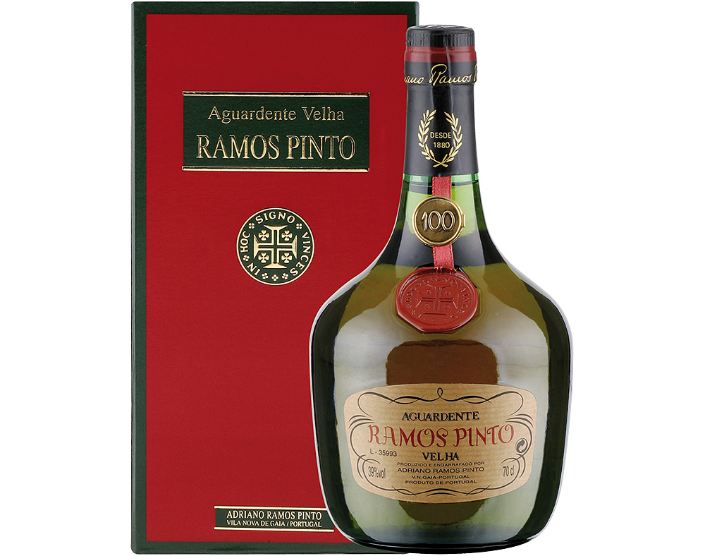 AGUARDENTE VELHA RAMOS PINTO CAIXA DE CARTAO 0.70L
