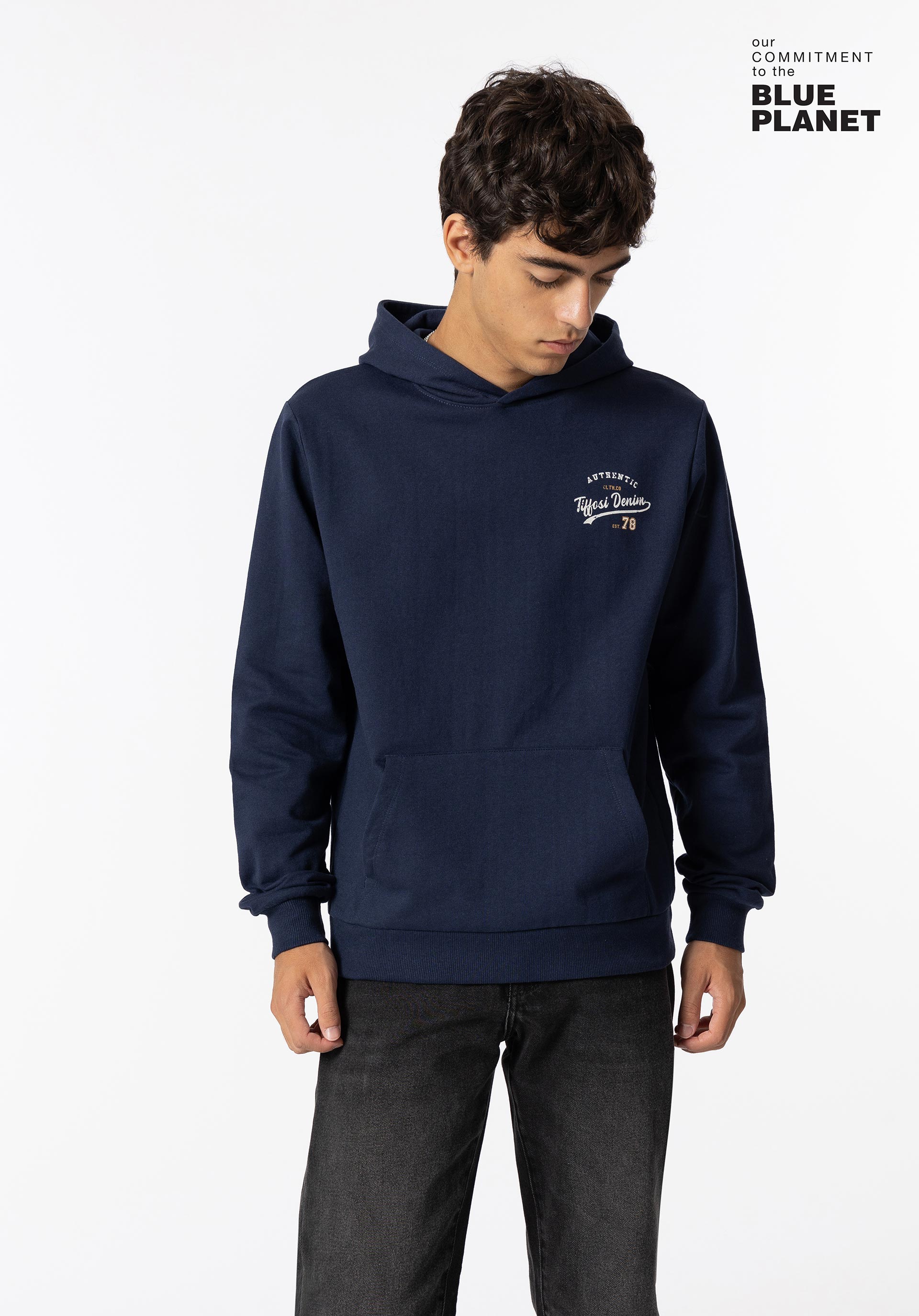 Hoodie com Estampado Frontal
