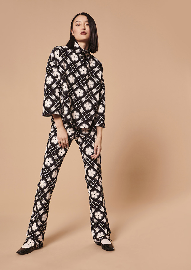 Top Timnoir imprimé à fleurs