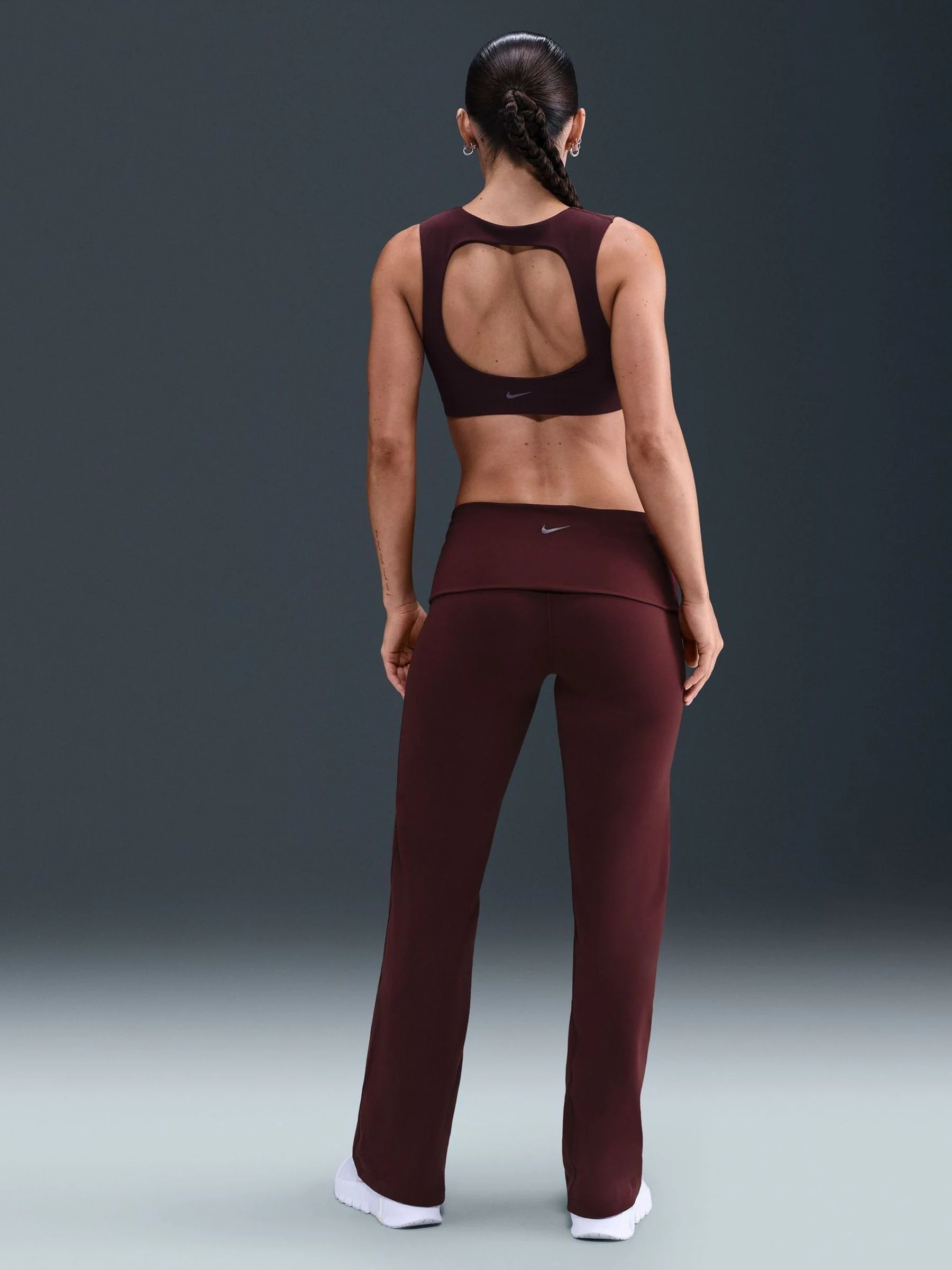 Bourgondië crush - Nike One High Waisted Wide Leg Leggings