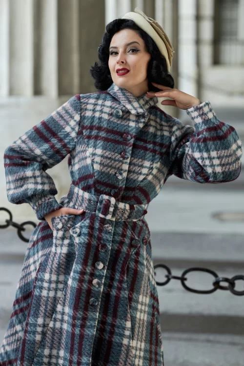 Miss Candyfloss Fabia Lapise tartan wollen wintermantel in blauw en wijnrood