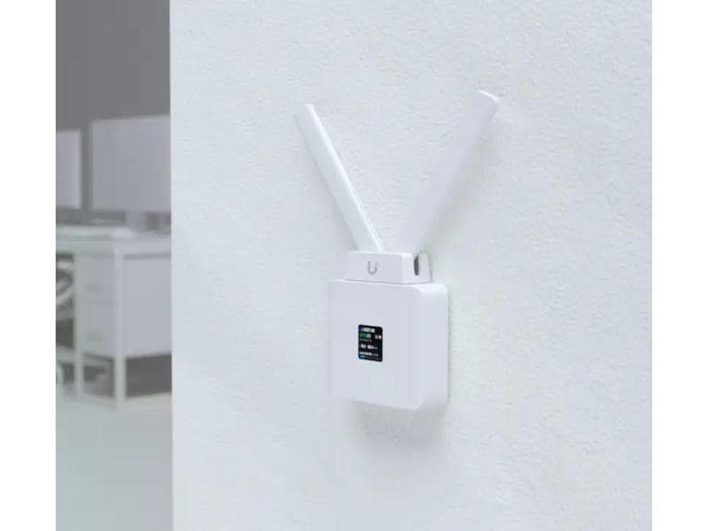Ubiquiti LTE-Router UMR Mobile Router