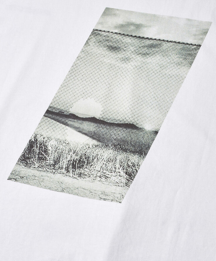 Barfod Squares'' One-square Long Sleeve T-shir Bright white