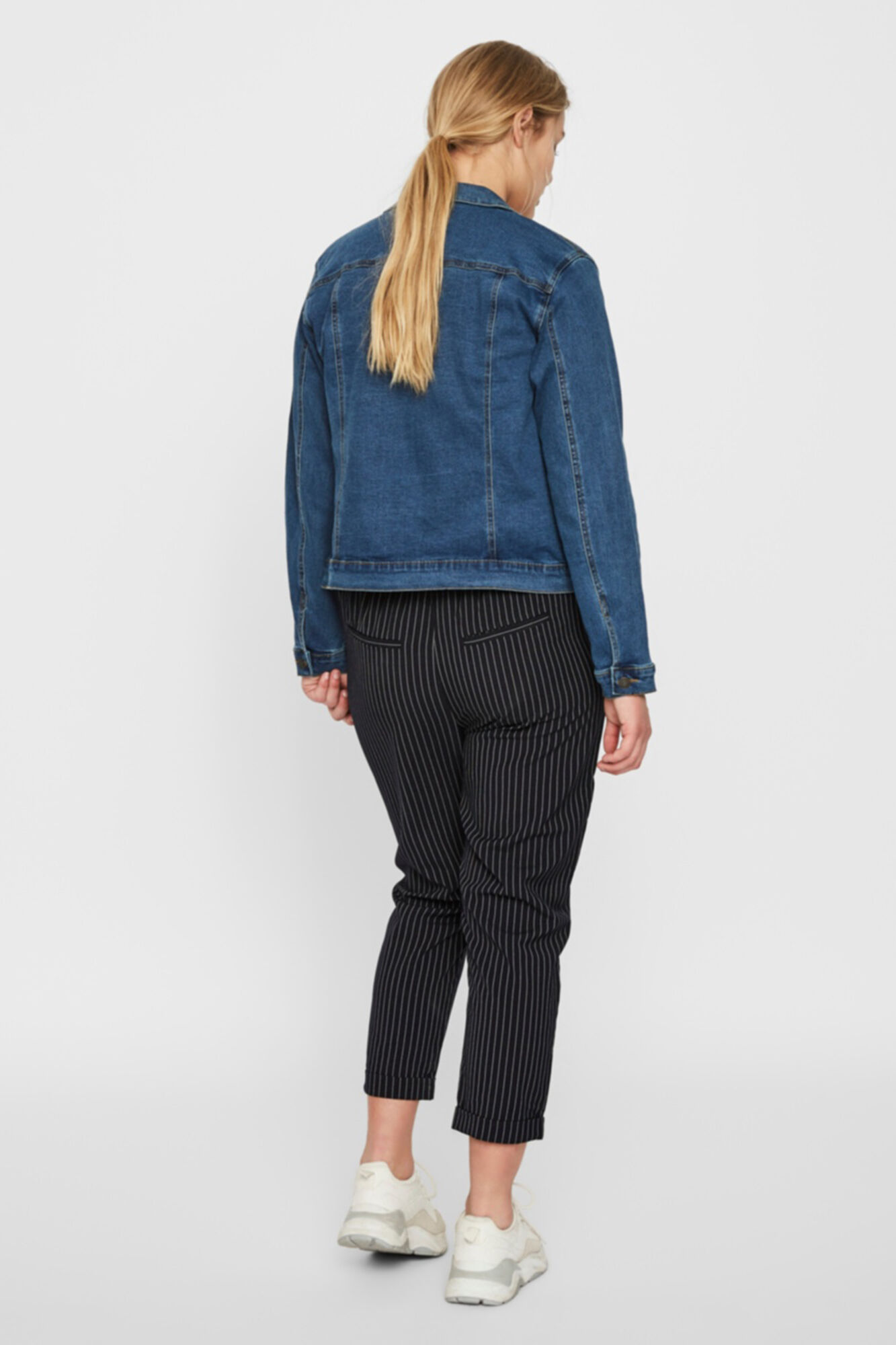 Jaqueta jeans plus size - Azul