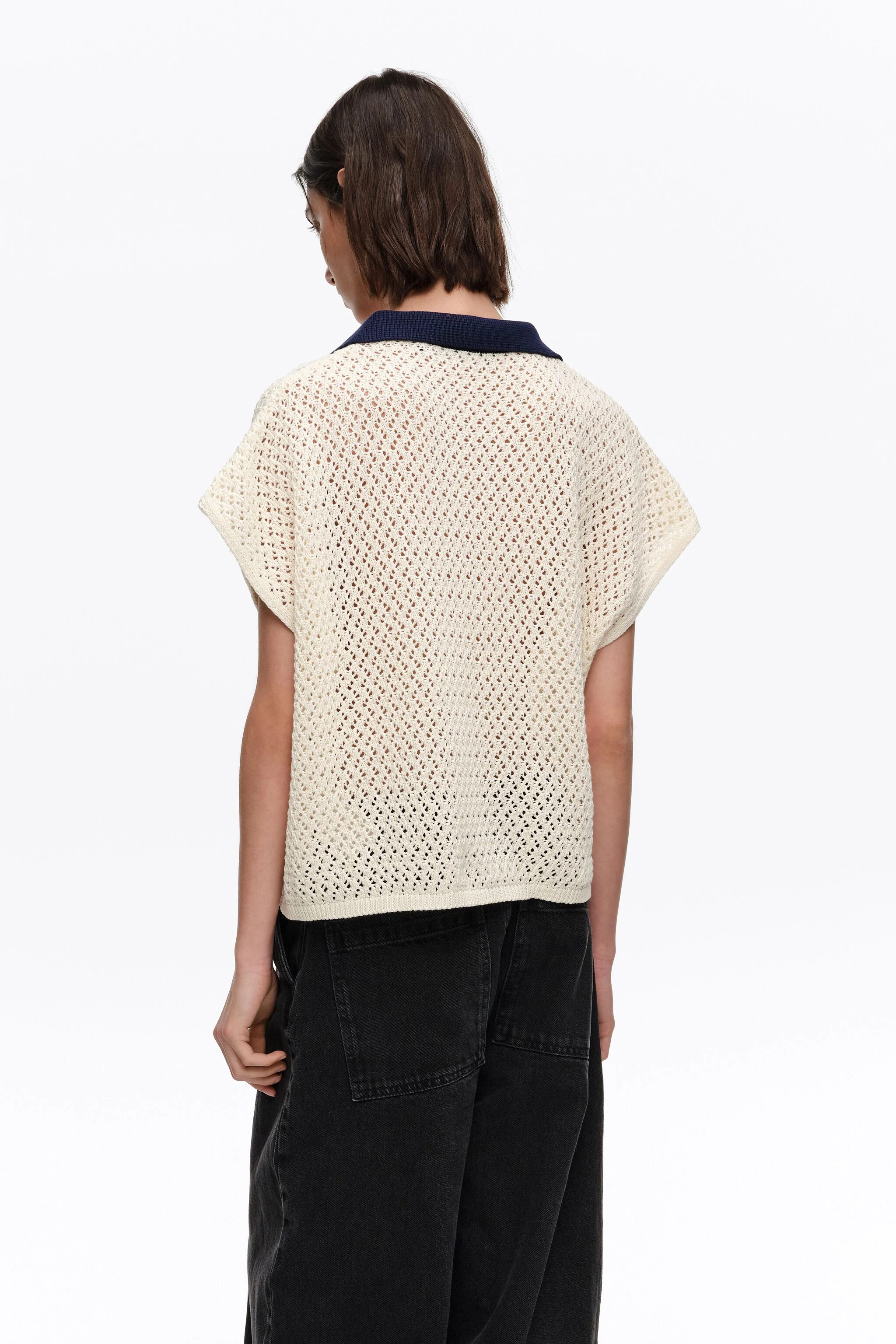 Camisa polo de algodão vazado cor marfim