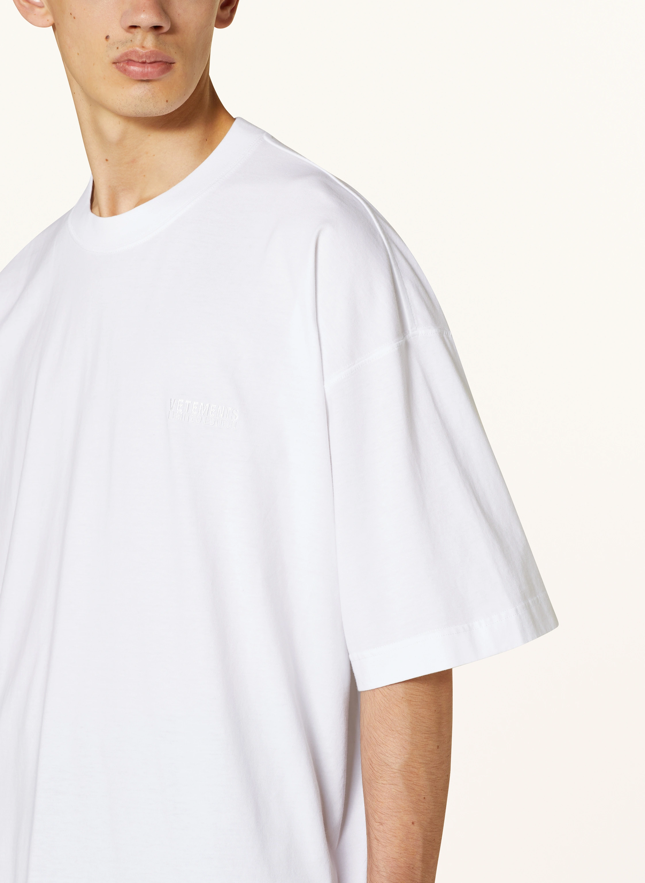 VETEMENTS Oversized-Shirt