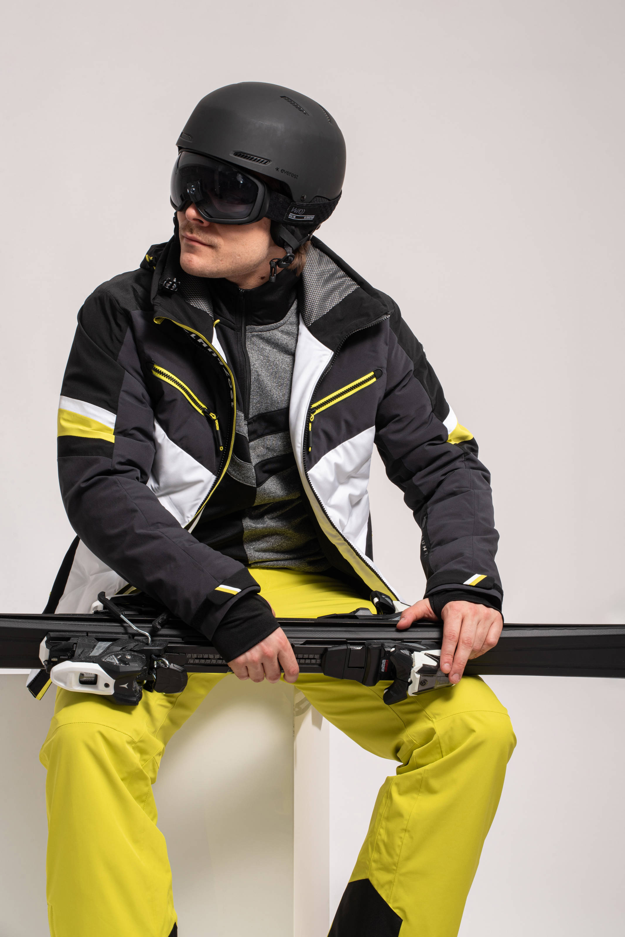 Luhta ski-jack Aakenustunturi antraciet/wit