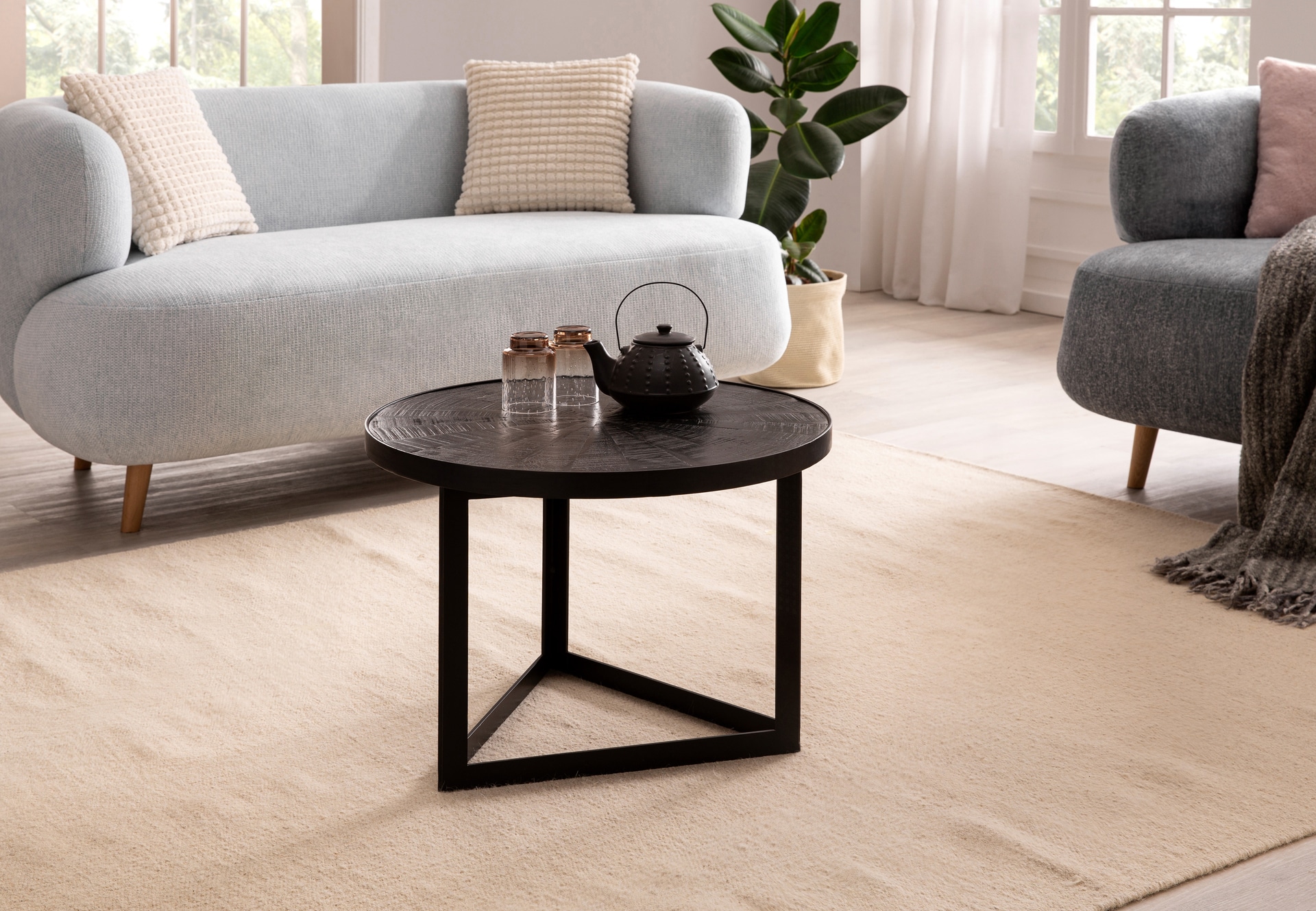 CASAVANTI Couchtisch 58x40 cm Massivholz Mango schwarz