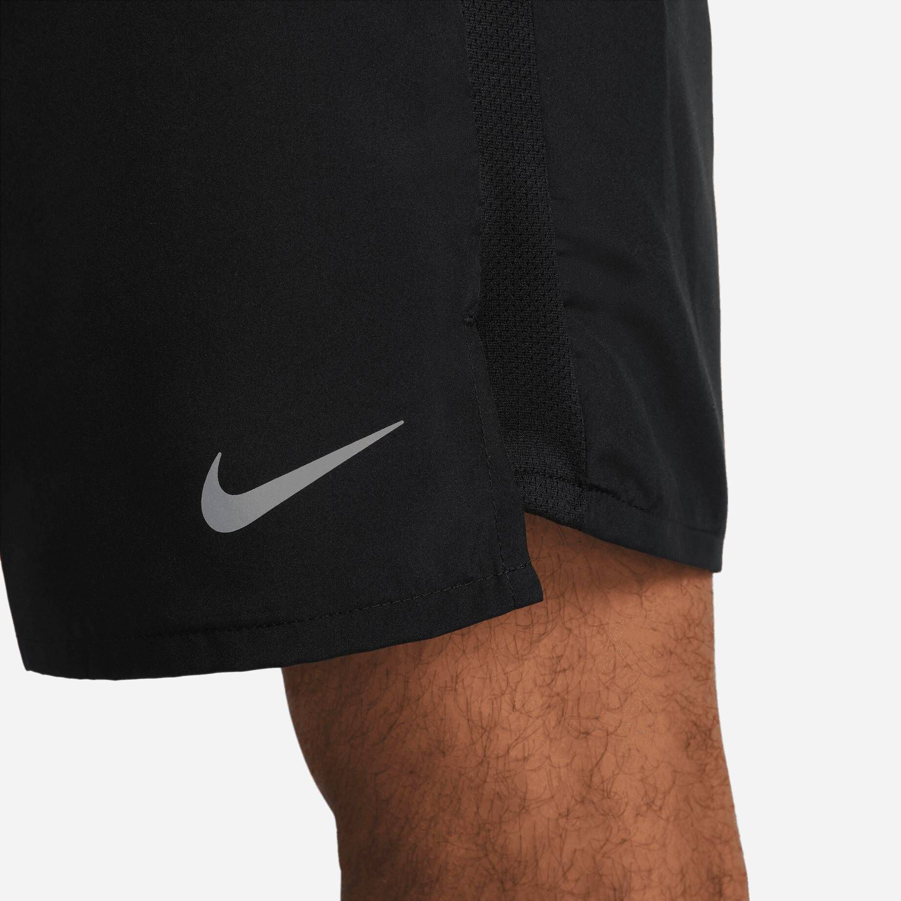 Nike| Herren Shorts DRY-FIT CHALLENGER
