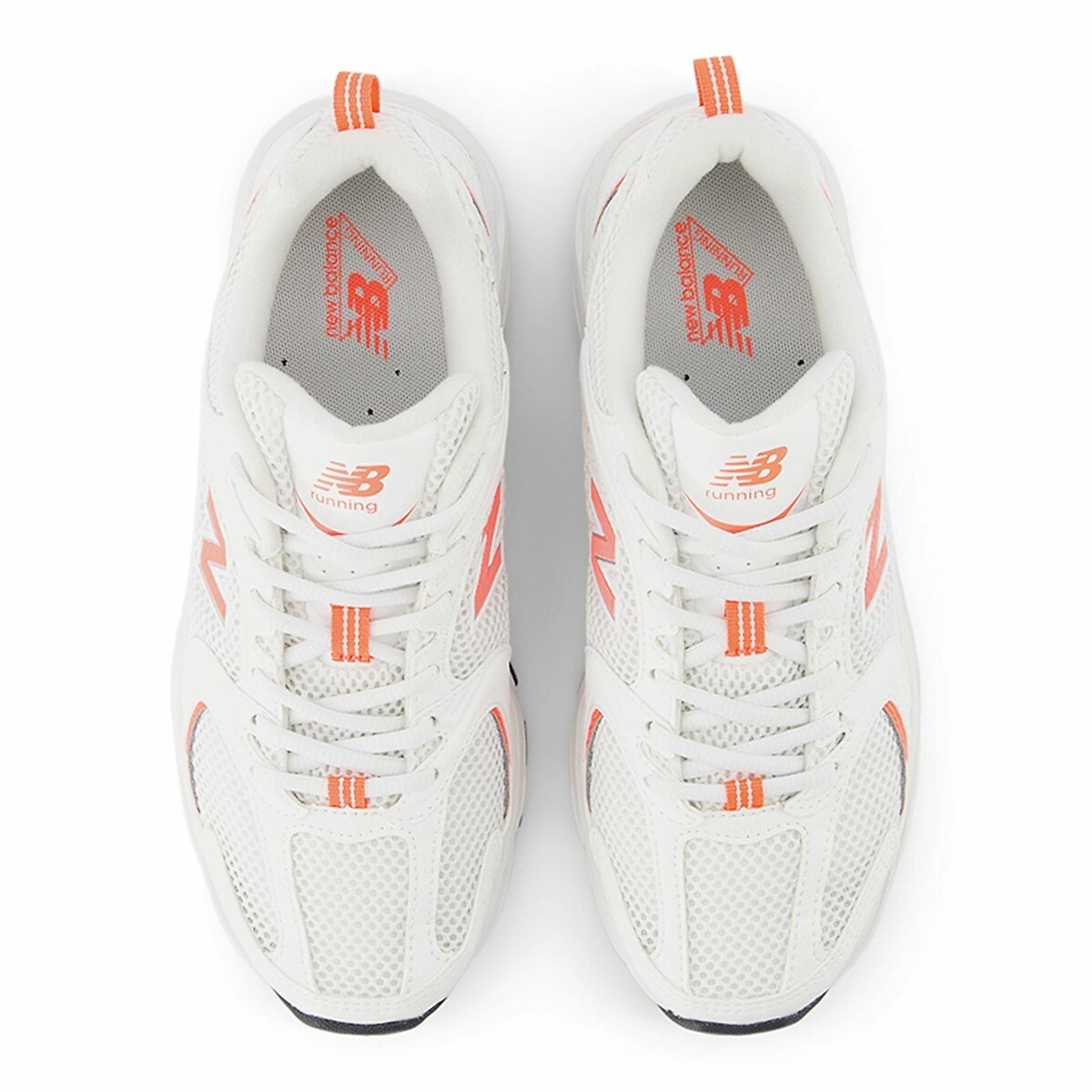 NEW BALANCE<br>Tênis 530